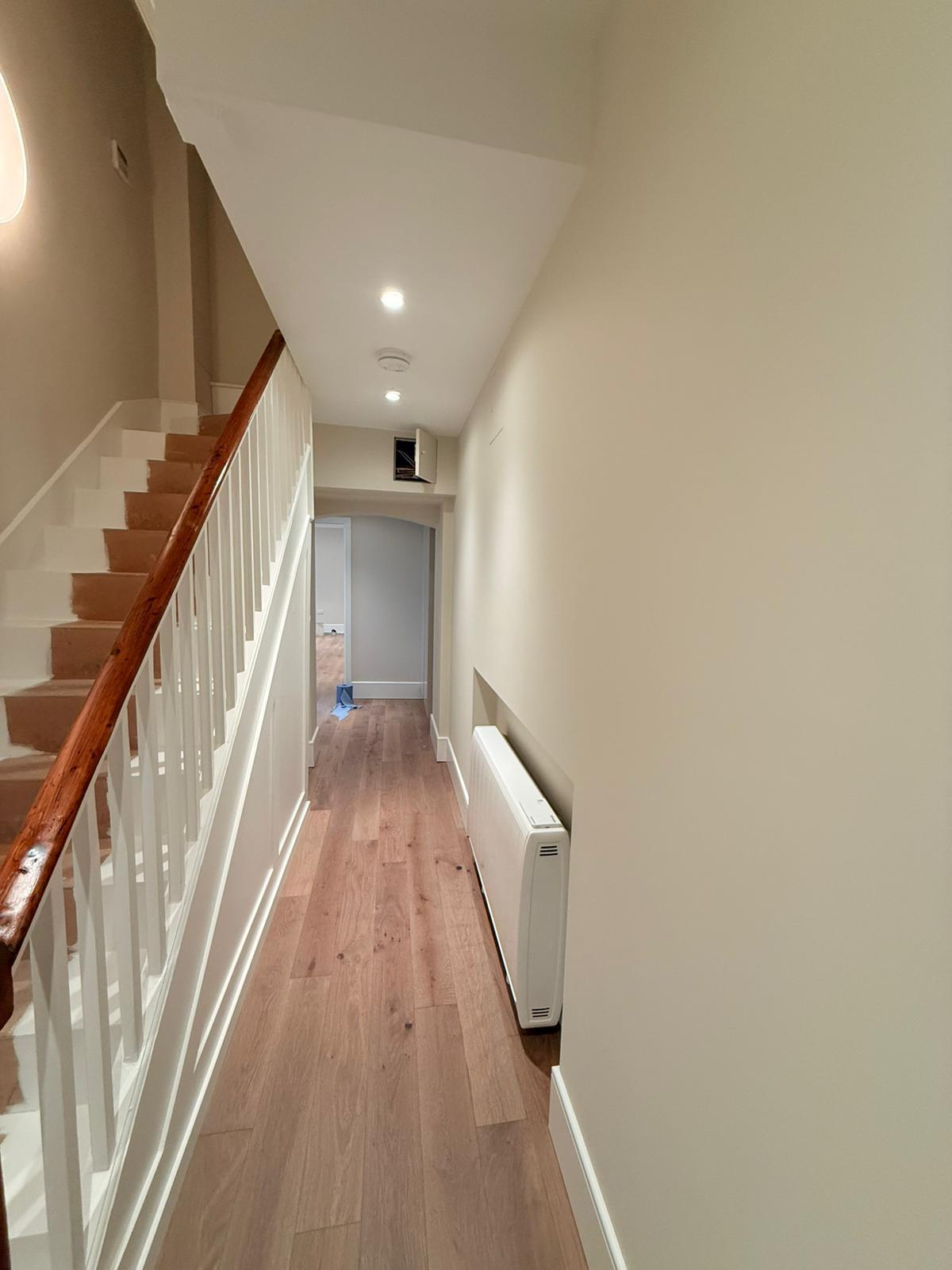 London Flat Bulstrode Street - Hall view - by ColorLux